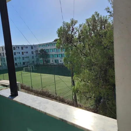 Free Parking & Wi-fi, Big Apartment, Center Apartmán *