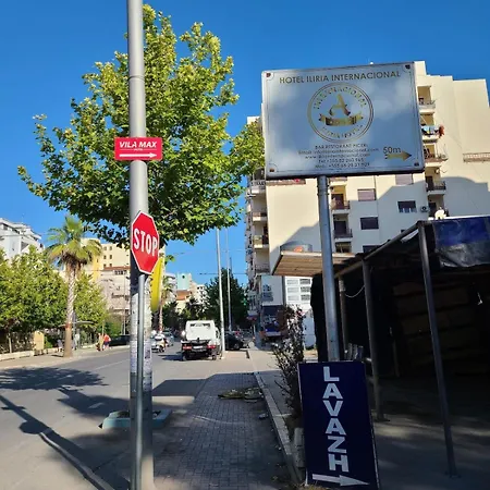 Apartmán Free Parking & Wi-fi, Big Apartment, Center *